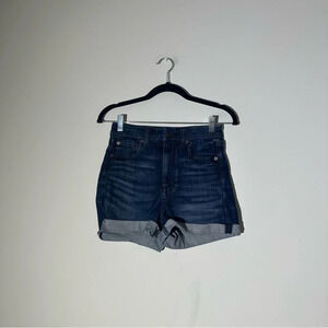 American Eagle curvy super hi-rise shortie next level stretch jean shorts size 2